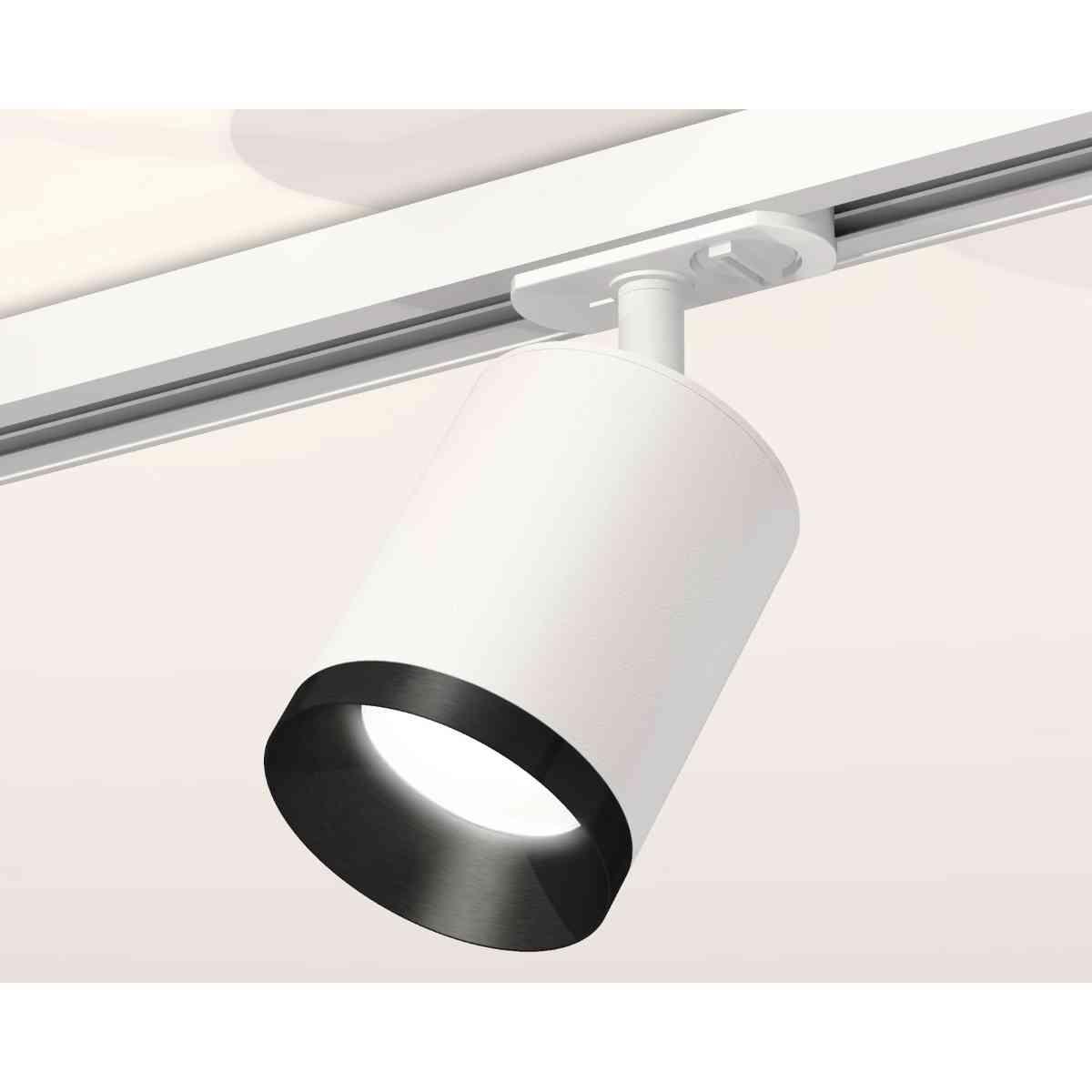 фото комплект трекового светильника ambrella light track system xt7421002 swh/pbk белый песок/черный полированный (a2536, c7421, n7031) | 220svet.ru