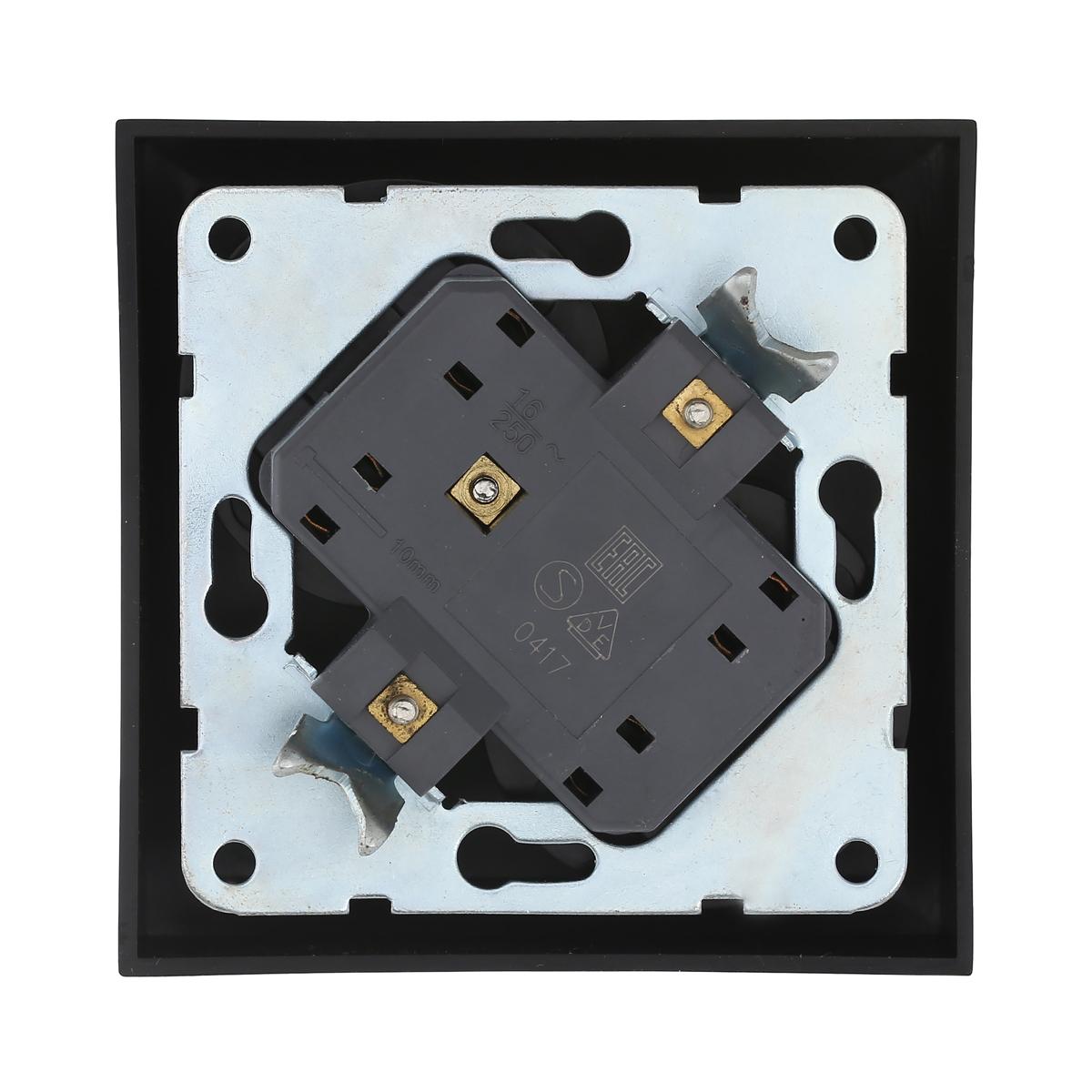 фото розетка lk studio двойная без з/к, со шторками (черный бархат) lk60 863608-1 | 220svet.ru